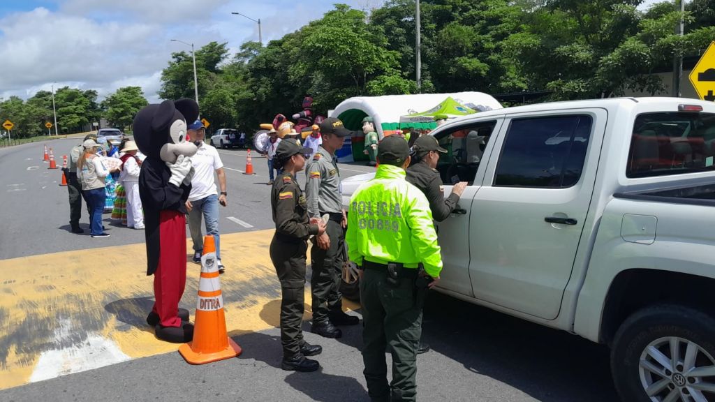 Los 3 mil policías, que cuidarán lo que resta de las fiestas en el Tolima.