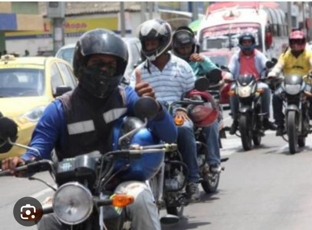 Hoy inicia restricción nocturna de parrillero en moto, en Ibagué