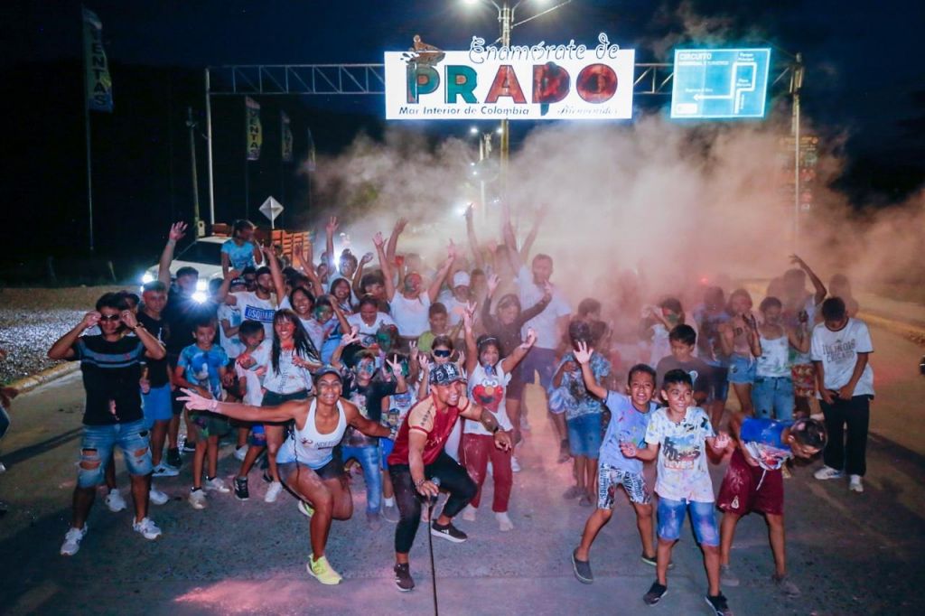 El Color Run vistió de alegría y color las calles de Prado