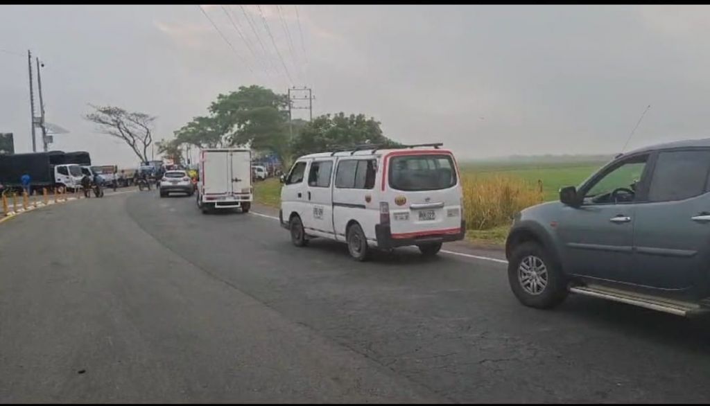 10 fueron los puntos que bloquearon los camioneros en el Tolima