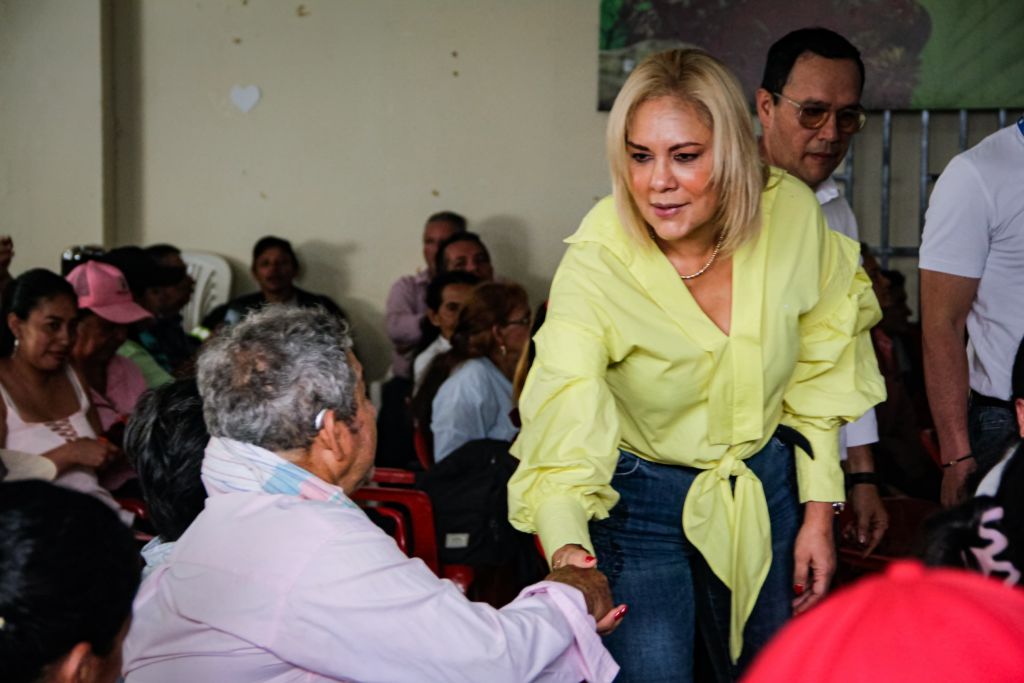 Familias campesinas de Icononzo recibieron nuevos biodigestores de Cortolima