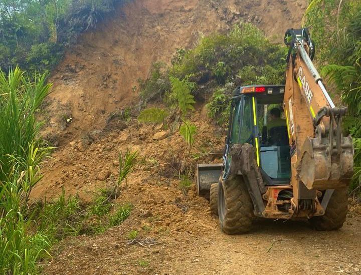 Vía rural de Ibagué, desapareció a causa de un derrumbe