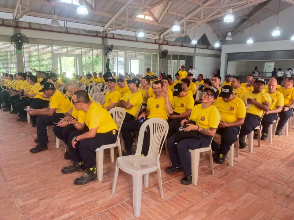 Gobernación del Tolima impulsa a bomberos del departamento rumbo a certificación nacional