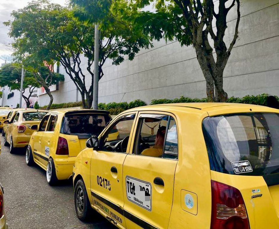 Pico y placa se levantará en Ibagué, el 24 y 31 de diciembre, sólo para taxistas