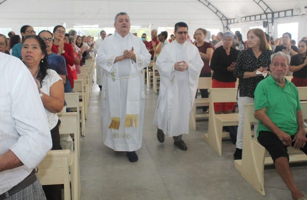 Nuevo párroco y vicario en la iglesia de la Arboleda del Campestre en Ibagué