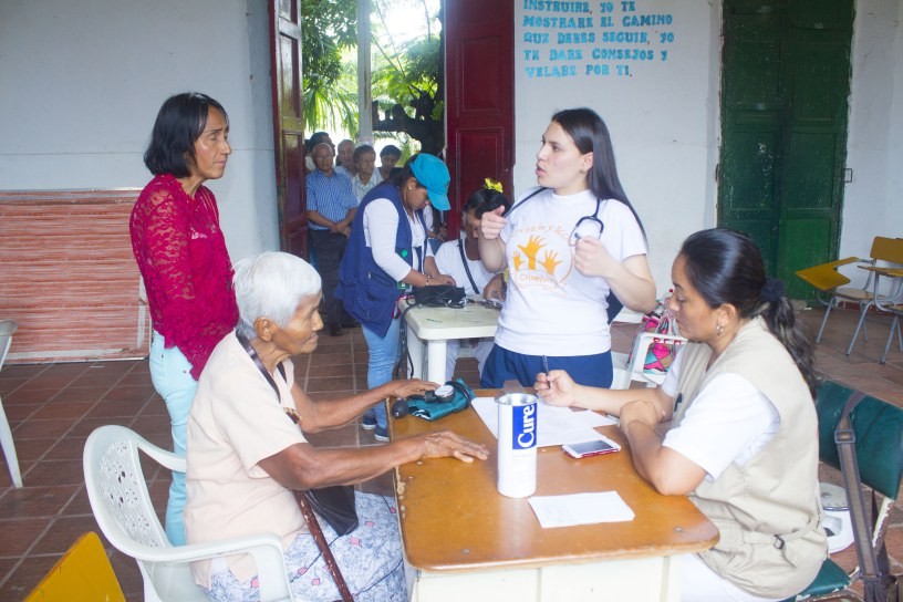 1.150 habitantes de natagaima recibieron atención en salud