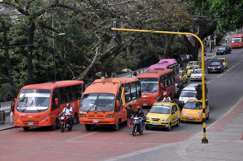 El caos en las empresas de transporte urbano de Ibagué