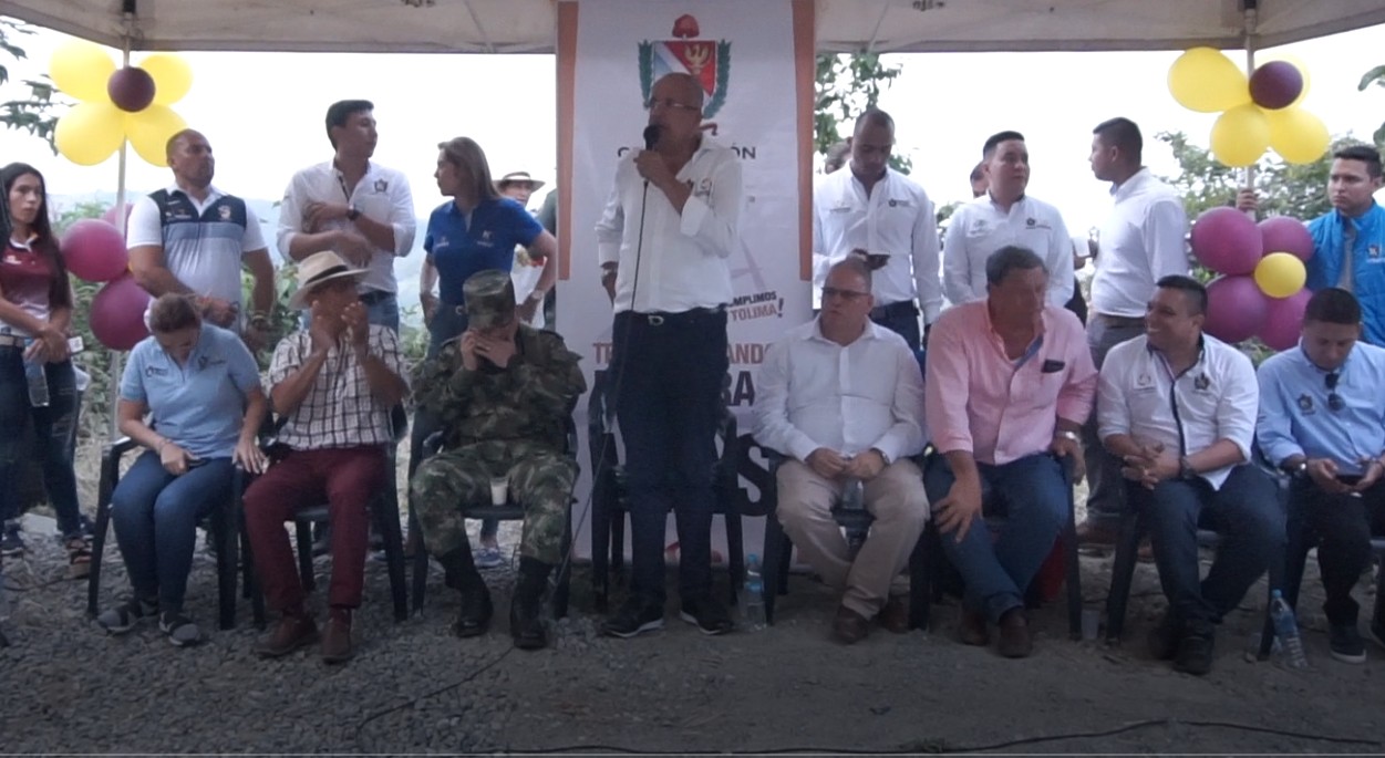 Mis críticos son mediocres que no han hecho nada por el Tolima: Gobernador