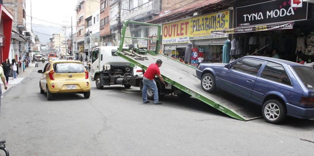 Cuidado donde deja su carro, 3 mil carros sancionados en Ibagué