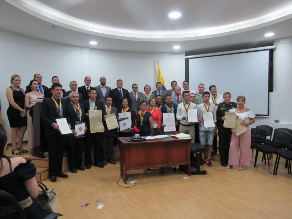 Asamblea rinde homenaje a los mejores del 2019