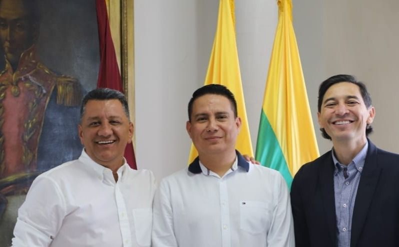 Alcalde y gobernador unidos en la posesión y en trabajo 2020-2023